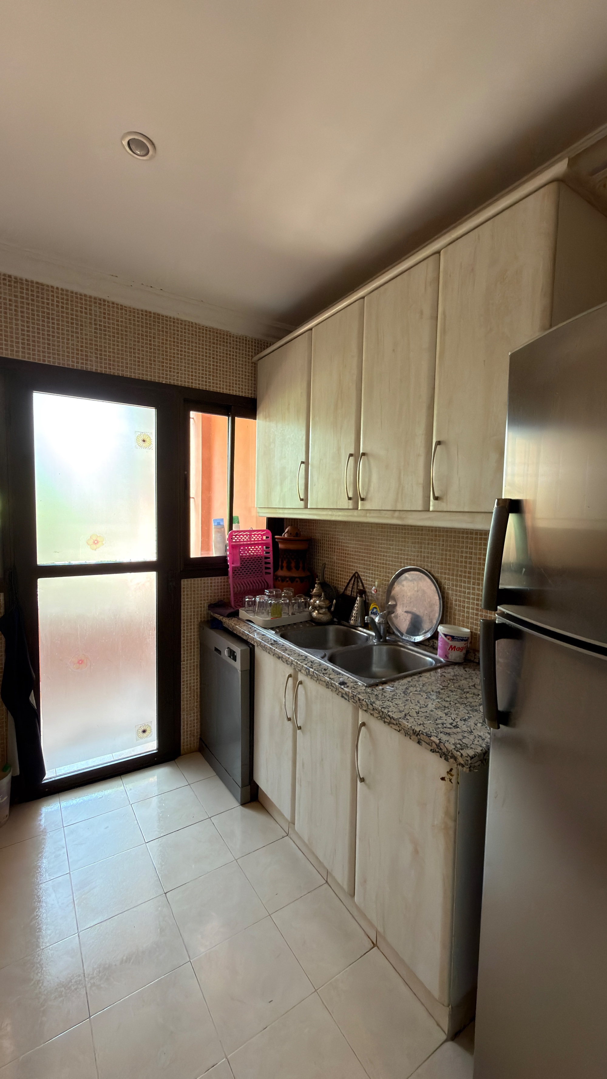 Appartement rez-de-jardin à louer | 2 chambres et un grand salon — photo 10