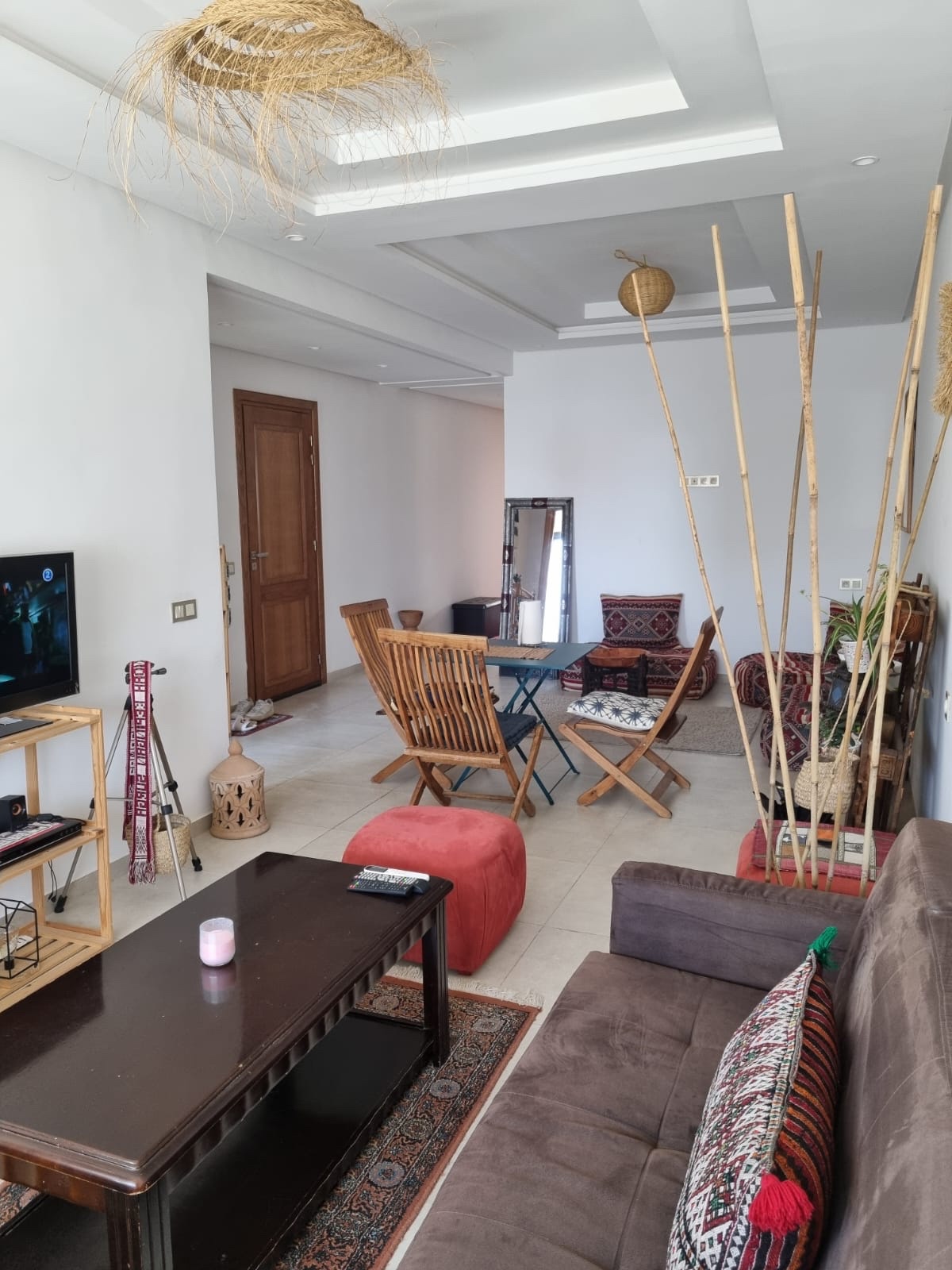 Appartement à vendre — 82 m², 2 chambres, salon, ascenseur — Agadir